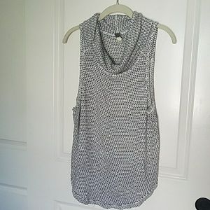 Free People sleeveless sweater